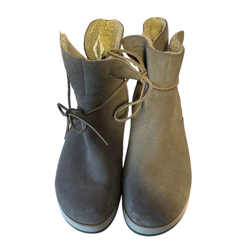 Merrell Women’s Juno Bluff‎ Polar Waterproof Snow Boots Size 10 Gray Tan Suede